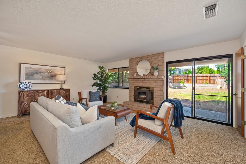 4124 Mindt Court
