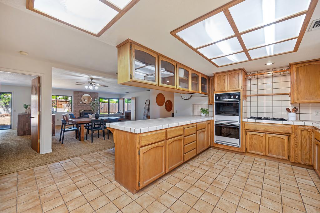 4124 Mindt Court