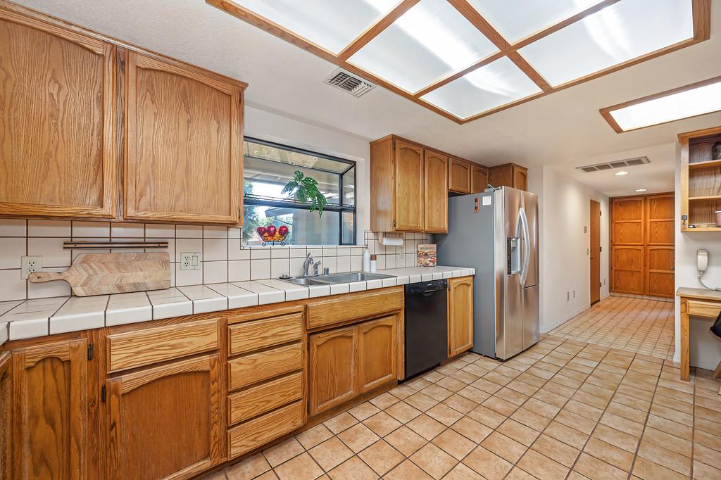 4124 Mindt Court