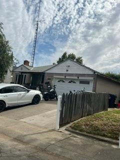 5231 Whittier