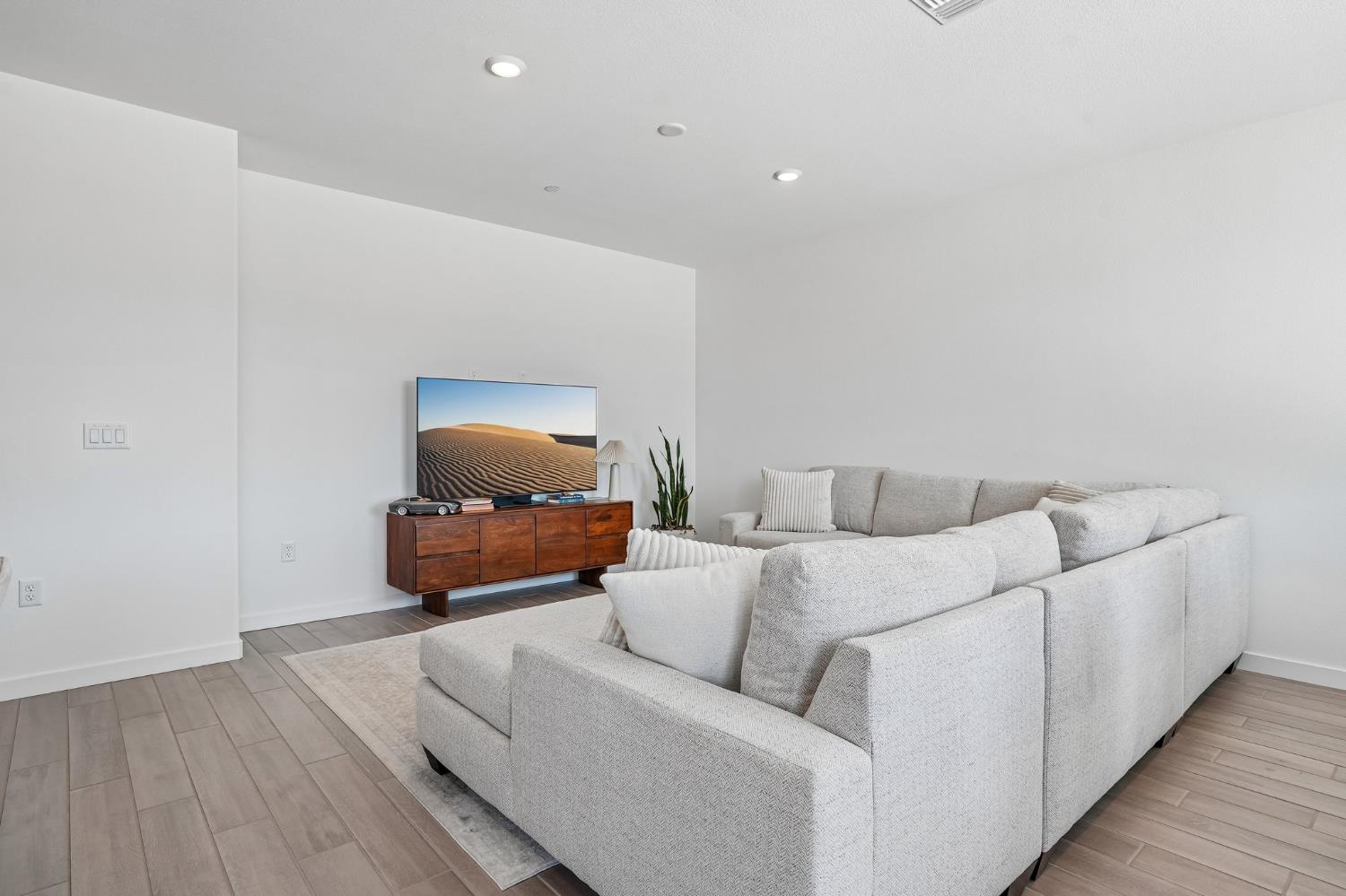 12675 Patagonian Way