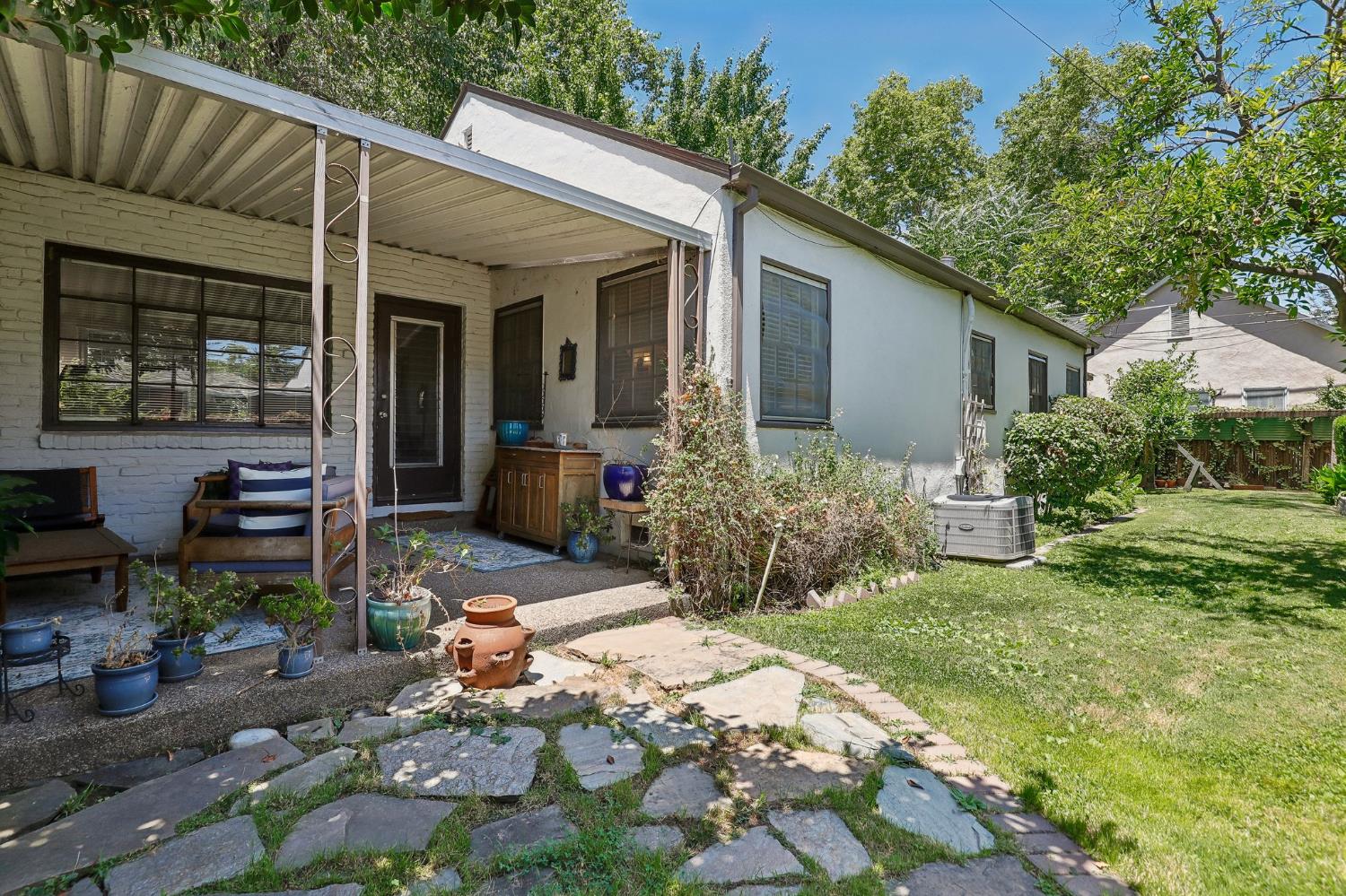 2761 Marty Way