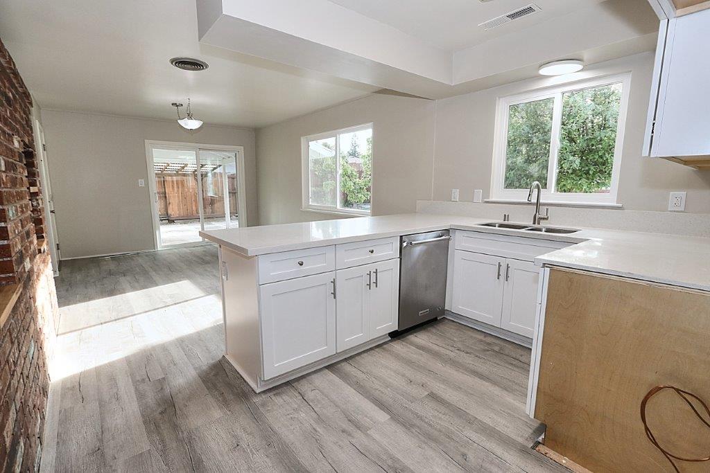 4339 Stencar Drive