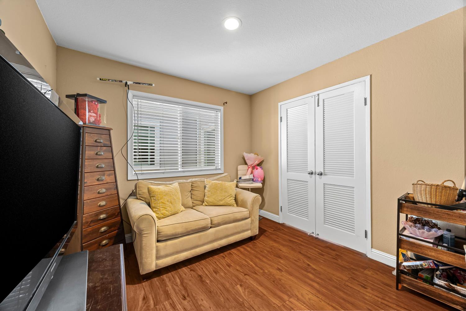 1229 Bayard Drive