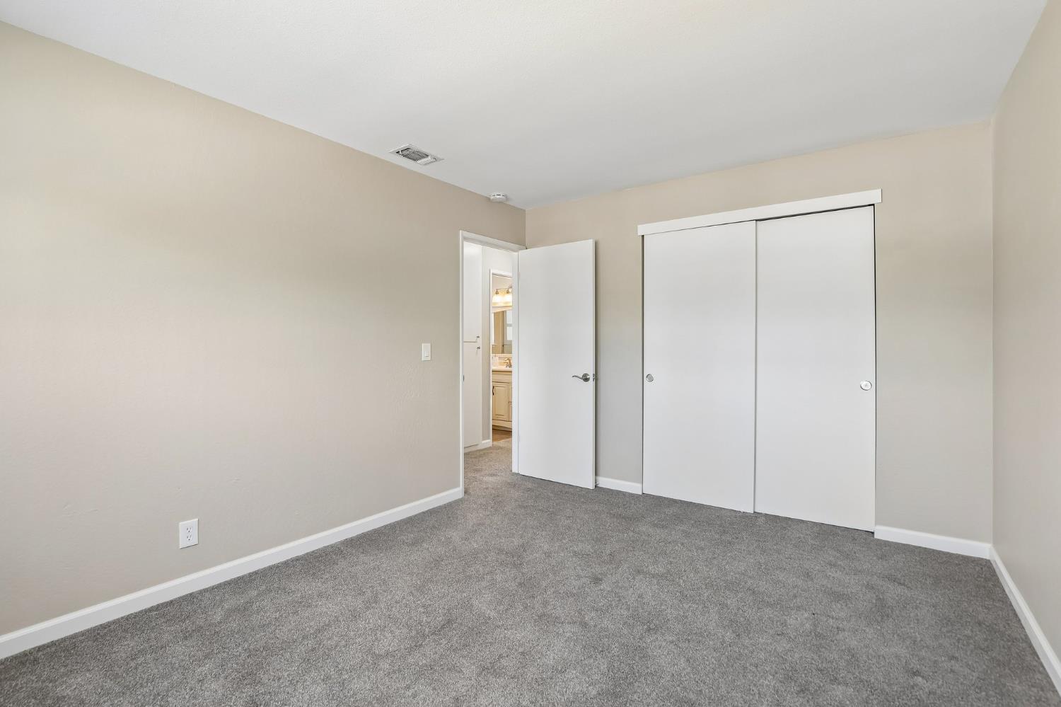 8414 Pyracantha Court