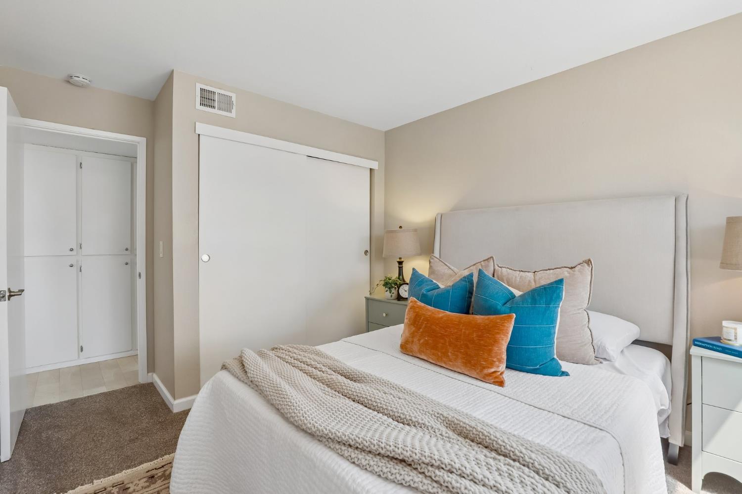 8414 Pyracantha Court
