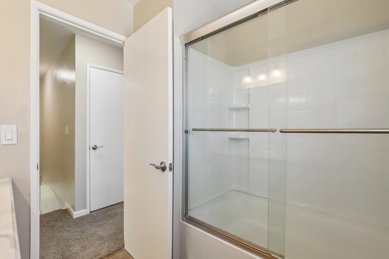 8414 Pyracantha Court