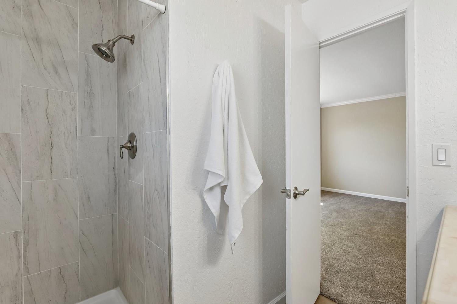 8414 Pyracantha Court