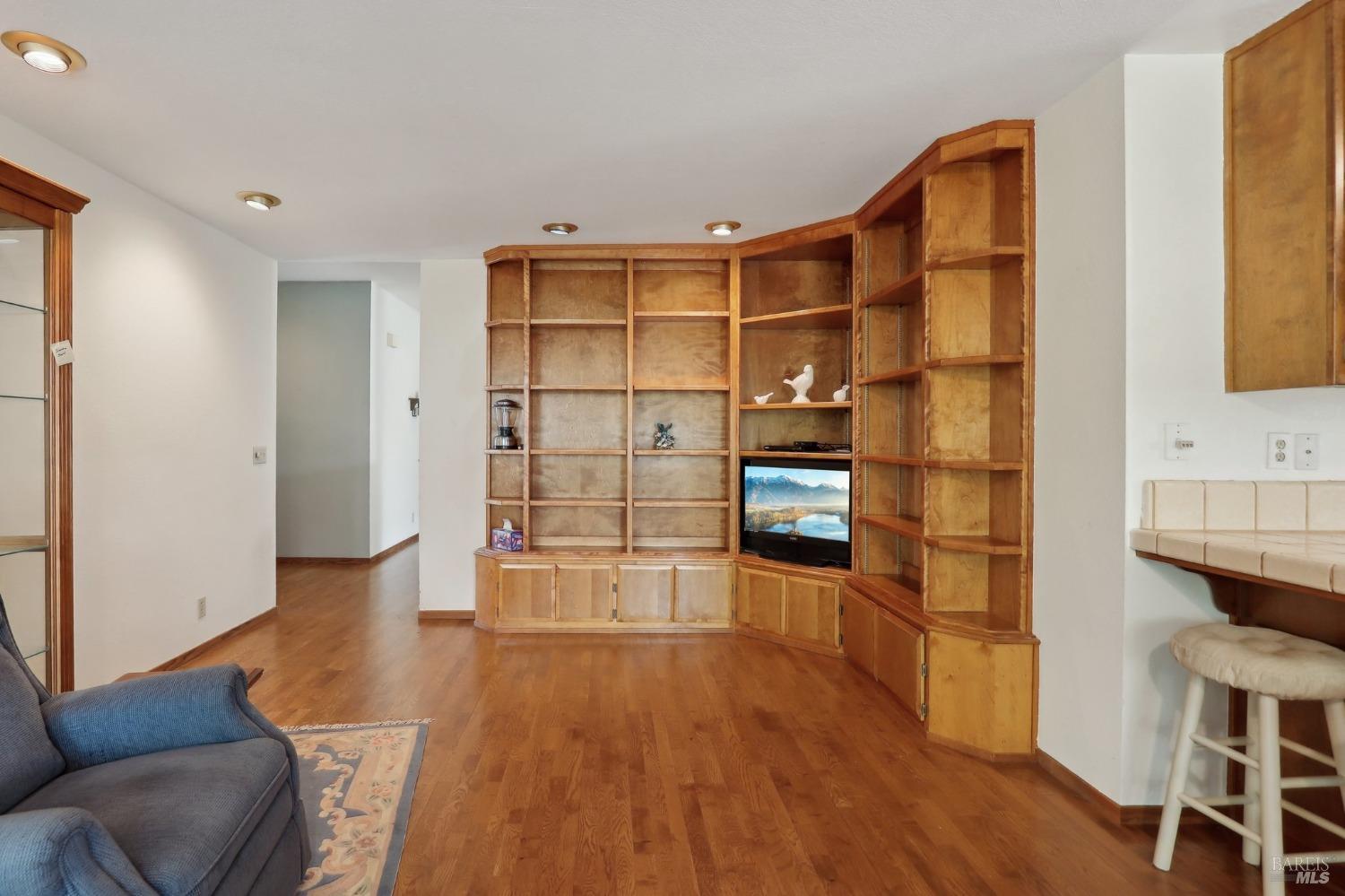 1145 Parkgreen Drive