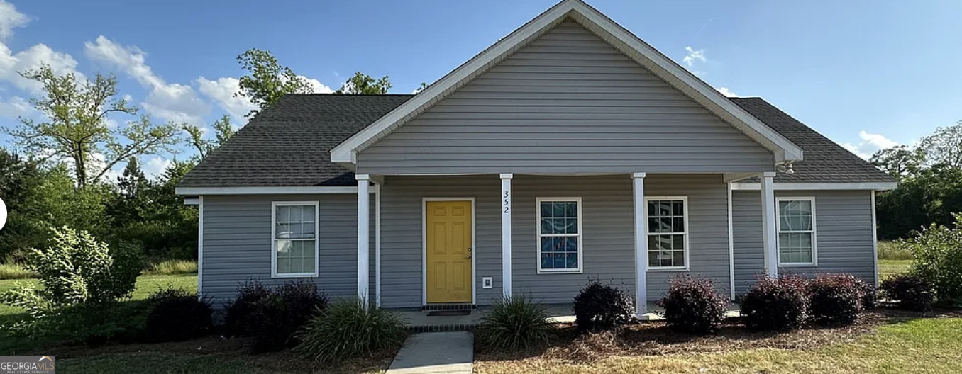 352 Glazebrook Avenue