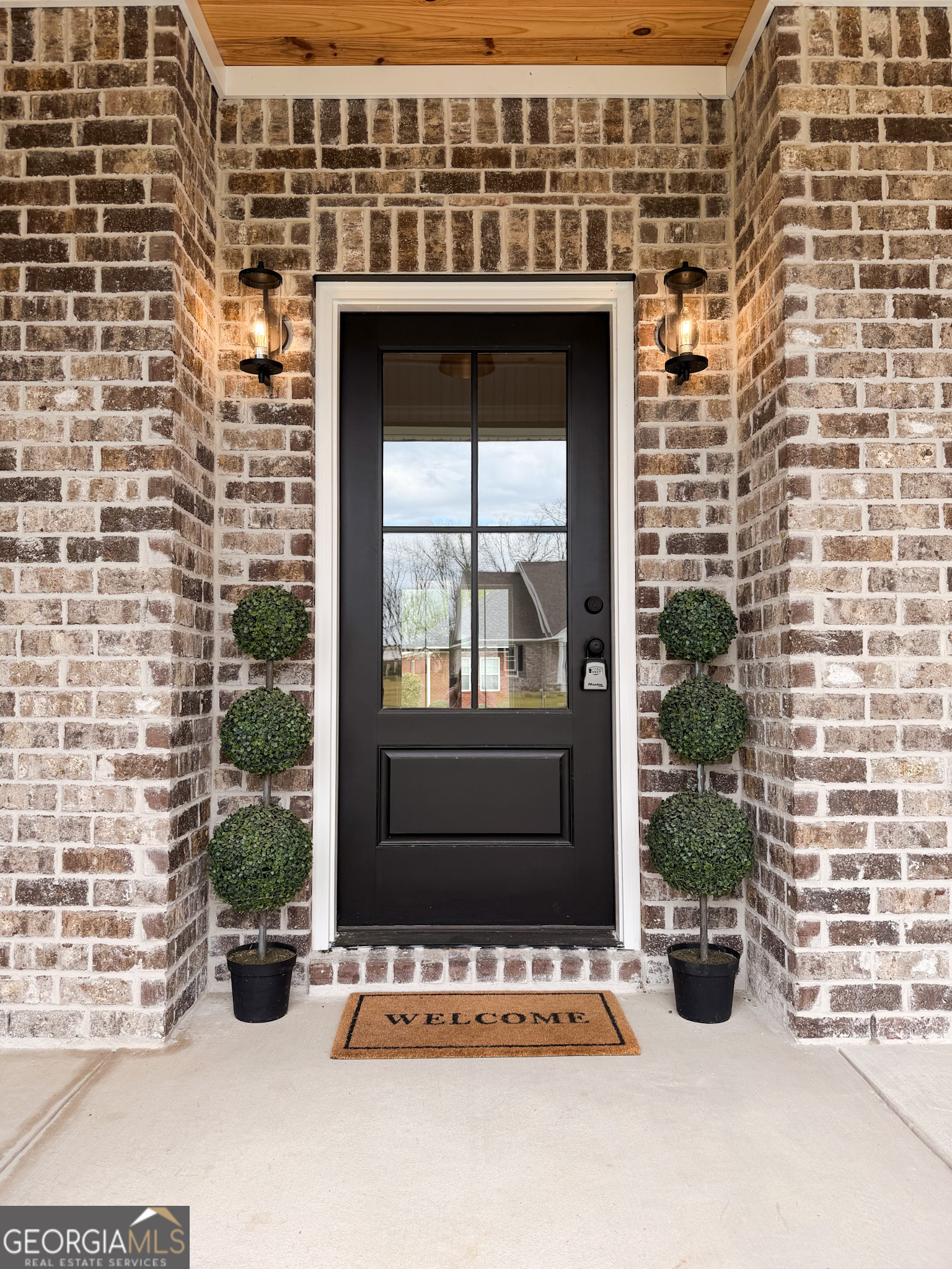 10 Honeysuckle Drive