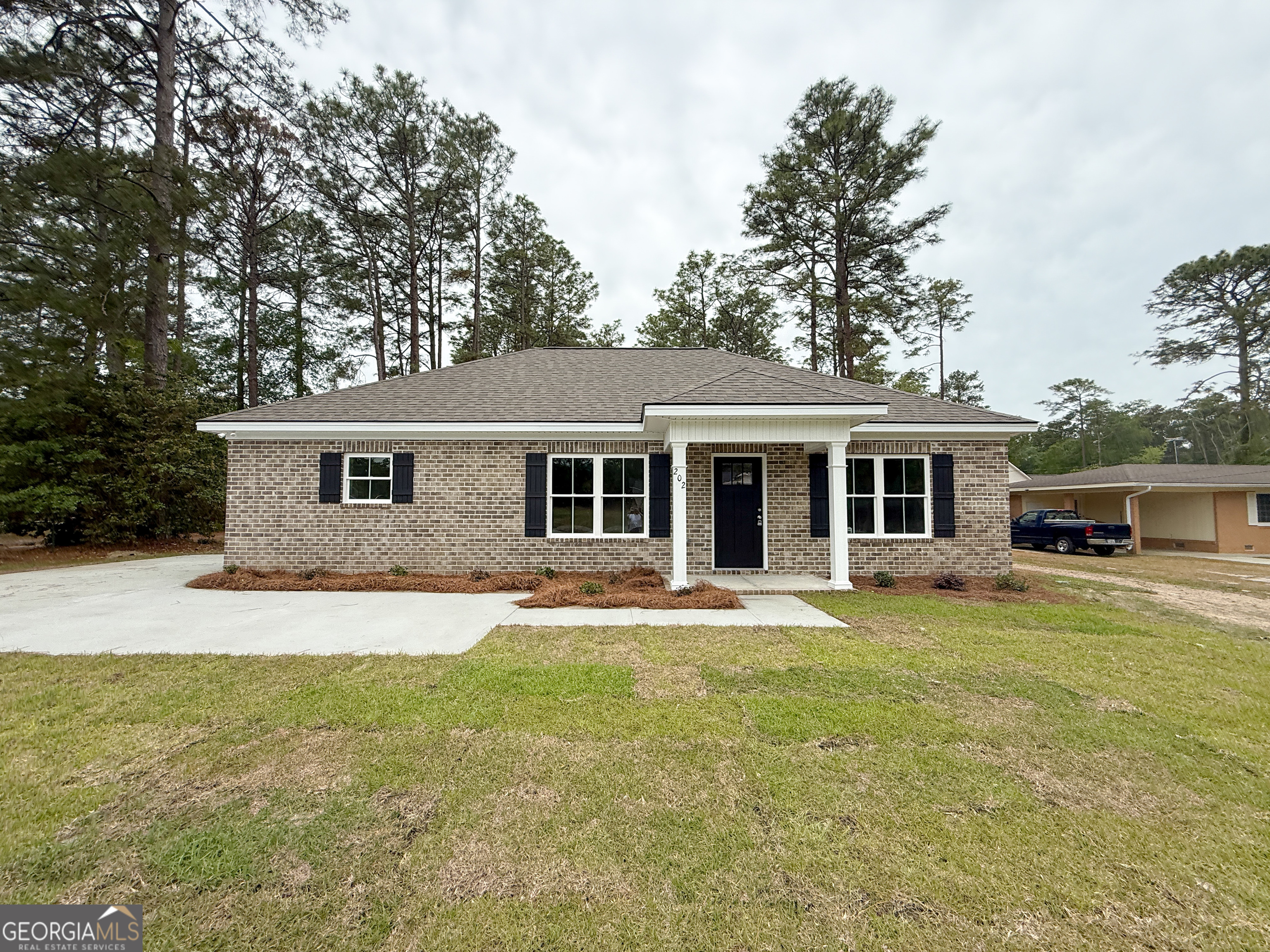 513 Pleasant Point Road