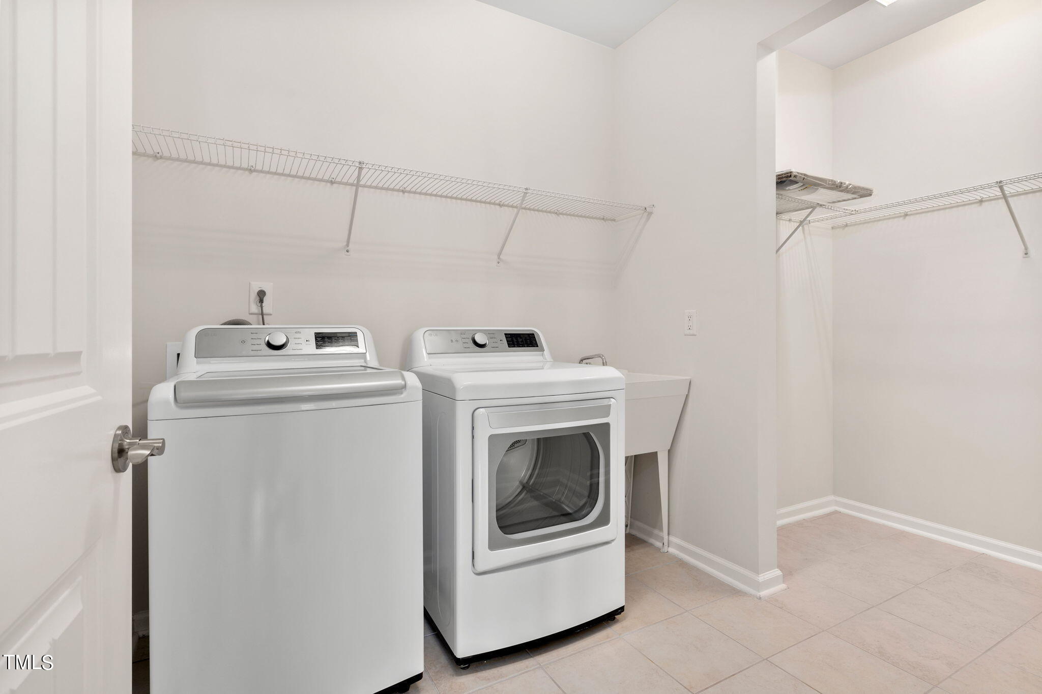 117 Sailfish Court