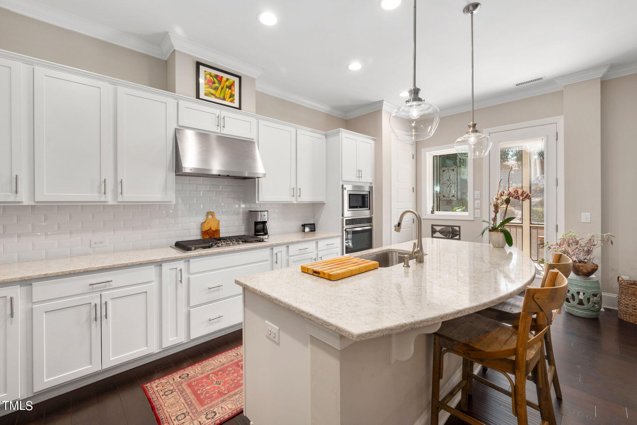 252 Lucky Ribbon Lane