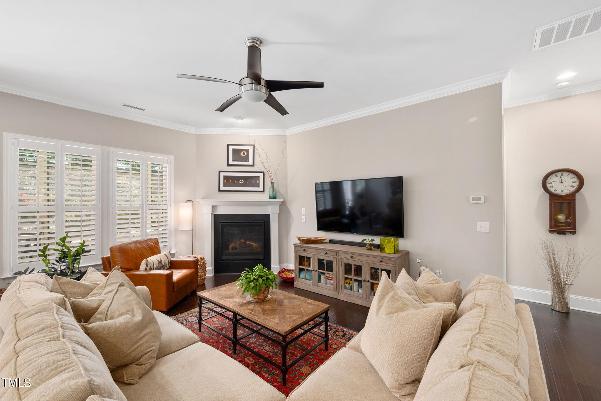 252 Lucky Ribbon Lane