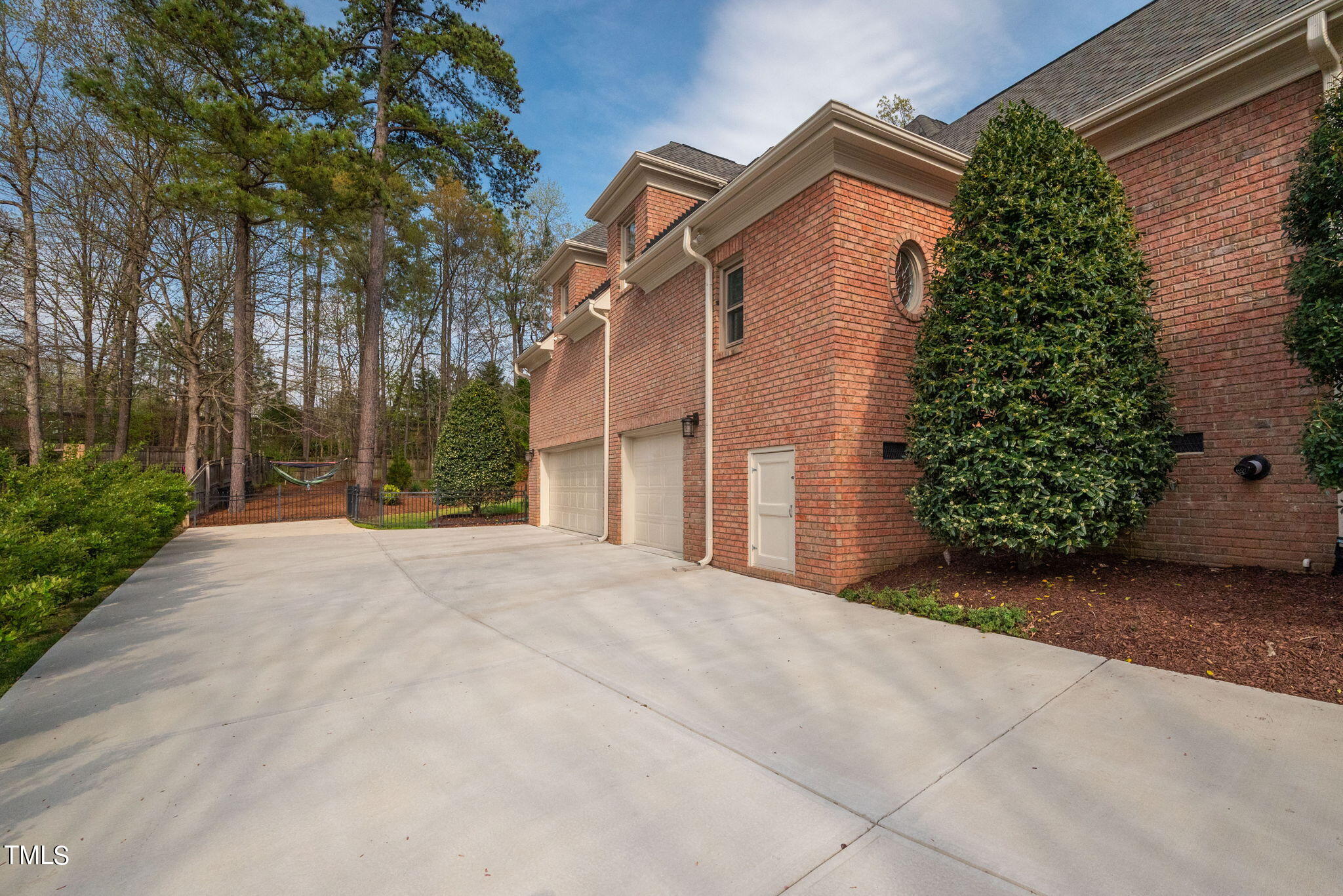 205 Bailey Ridge Drive