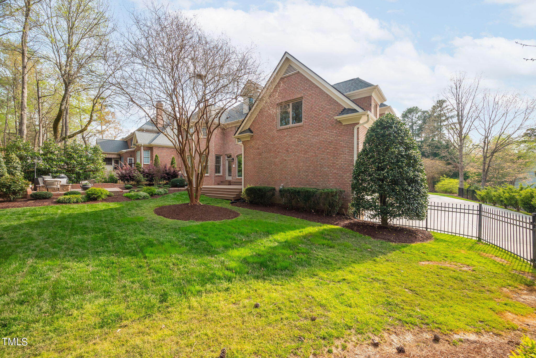 205 Bailey Ridge Drive