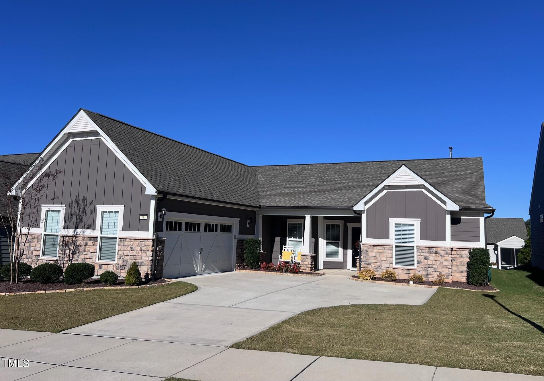 913 Del Webb Manor Avenue