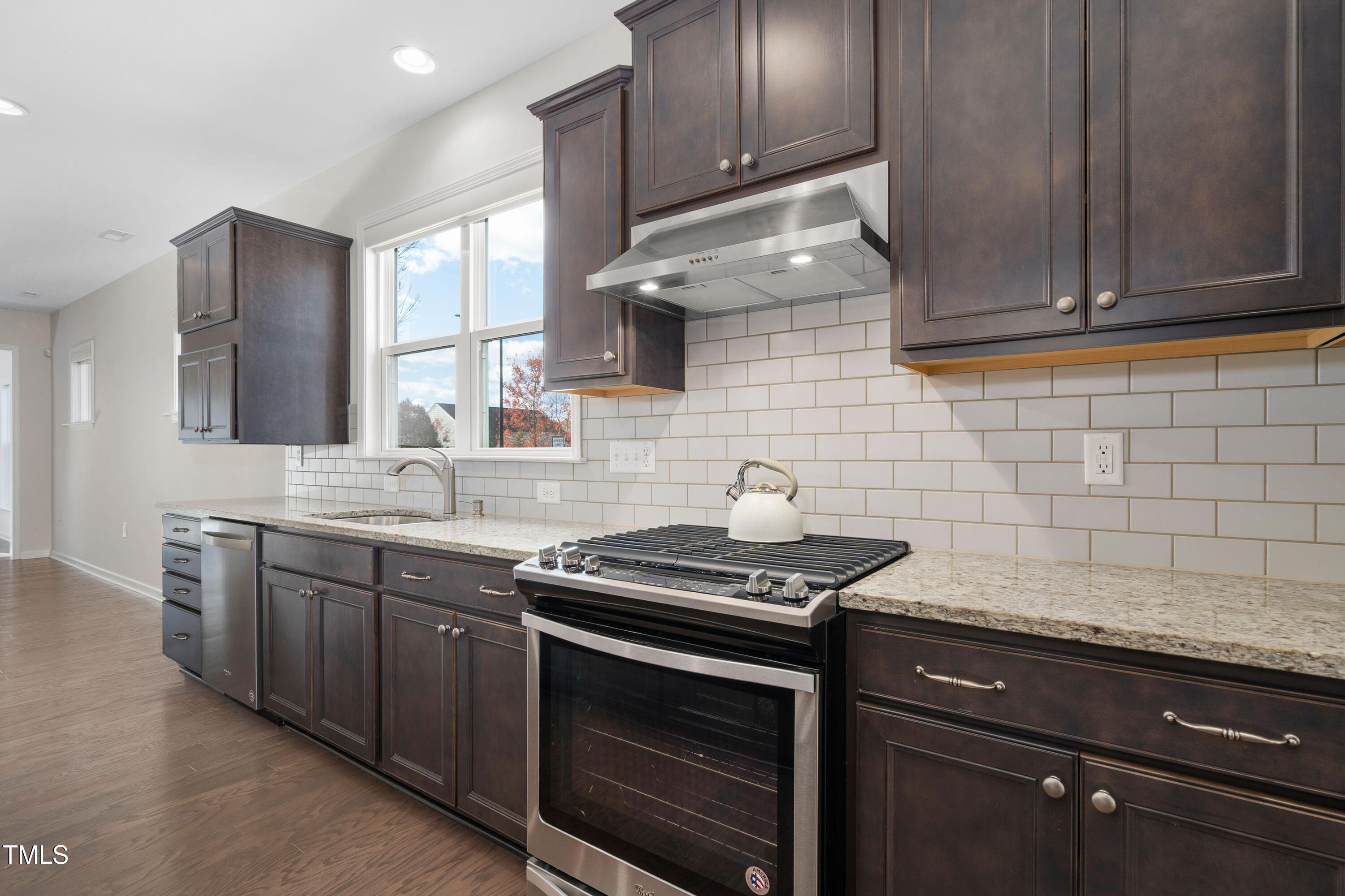 302 Sailfish Court
