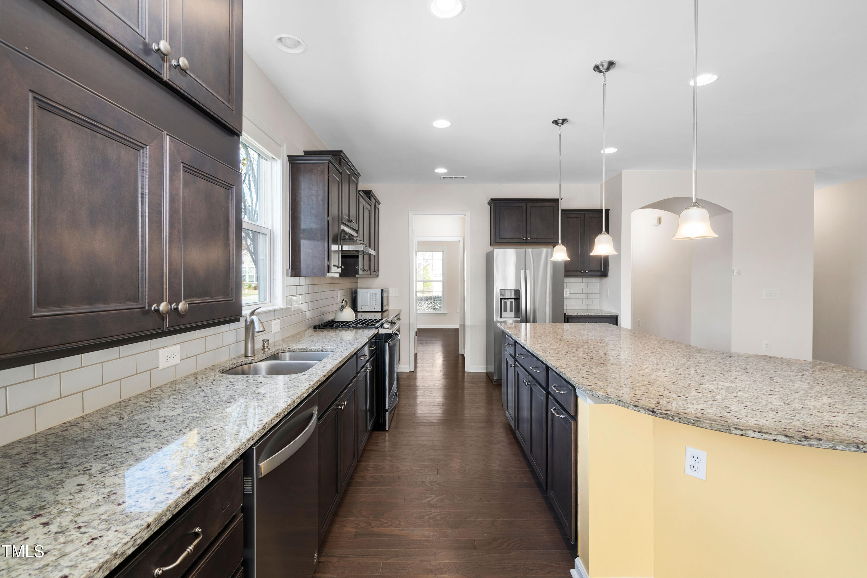 302 Sailfish Court