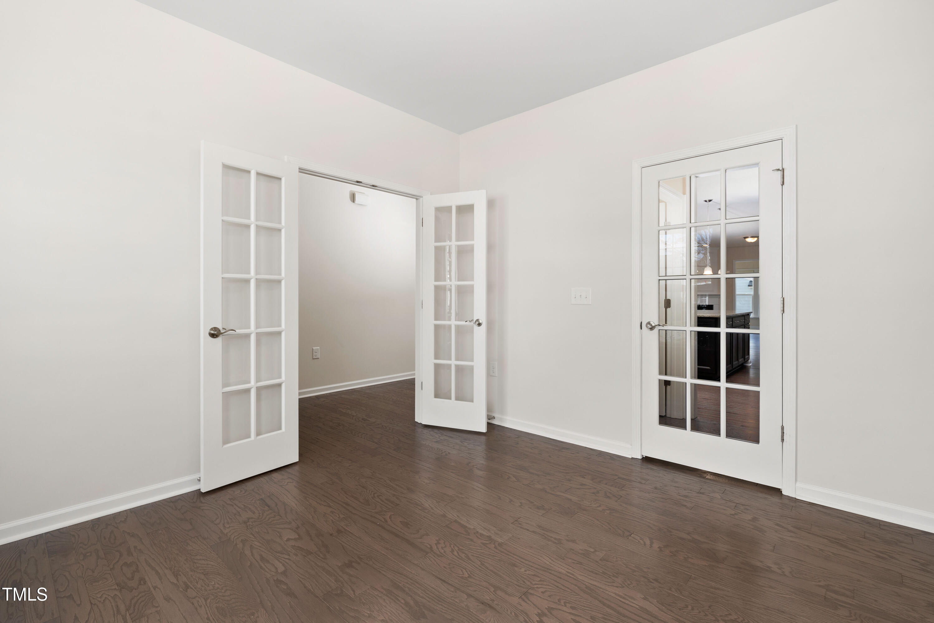 302 Sailfish Court