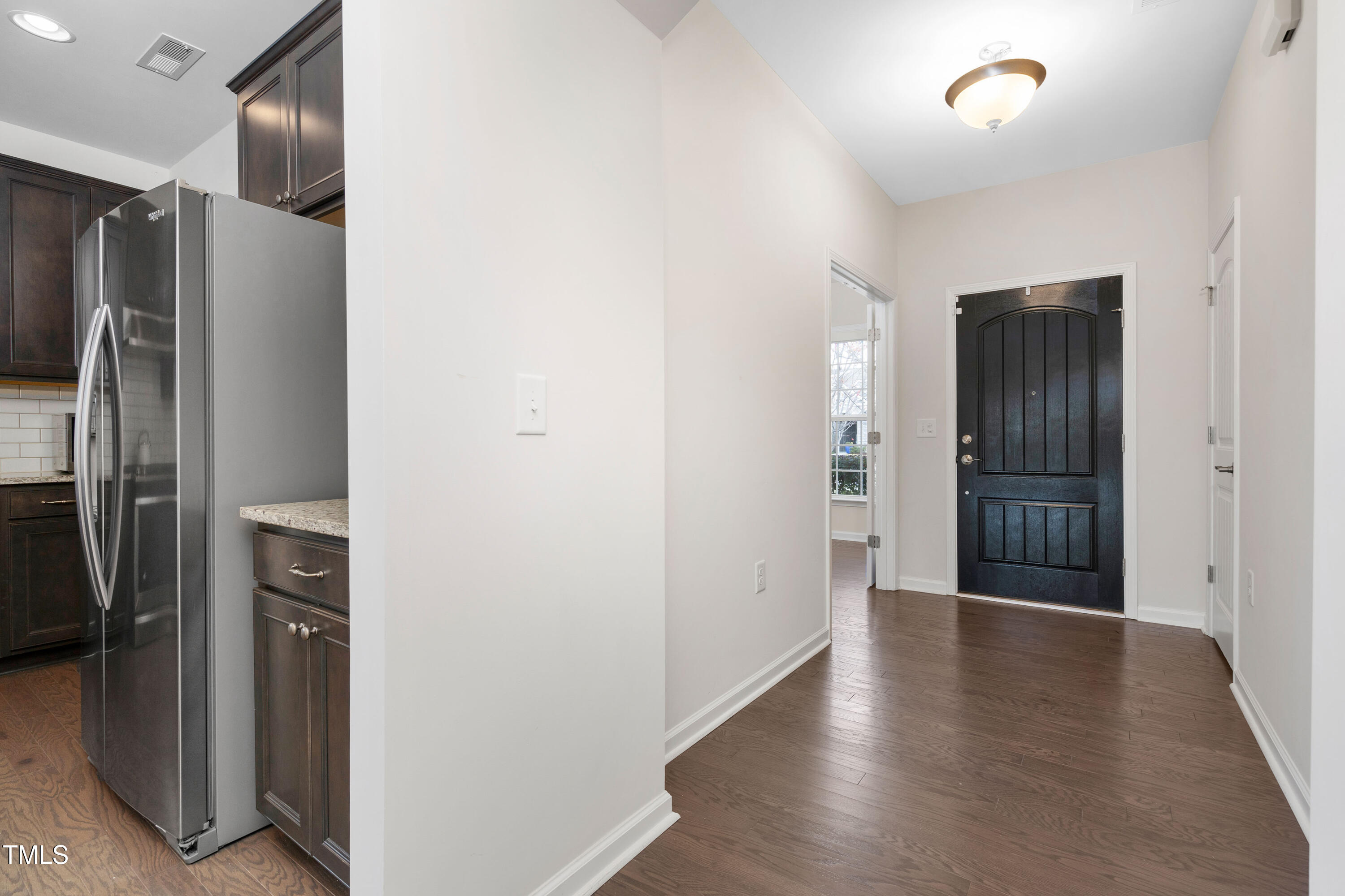 302 Sailfish Court