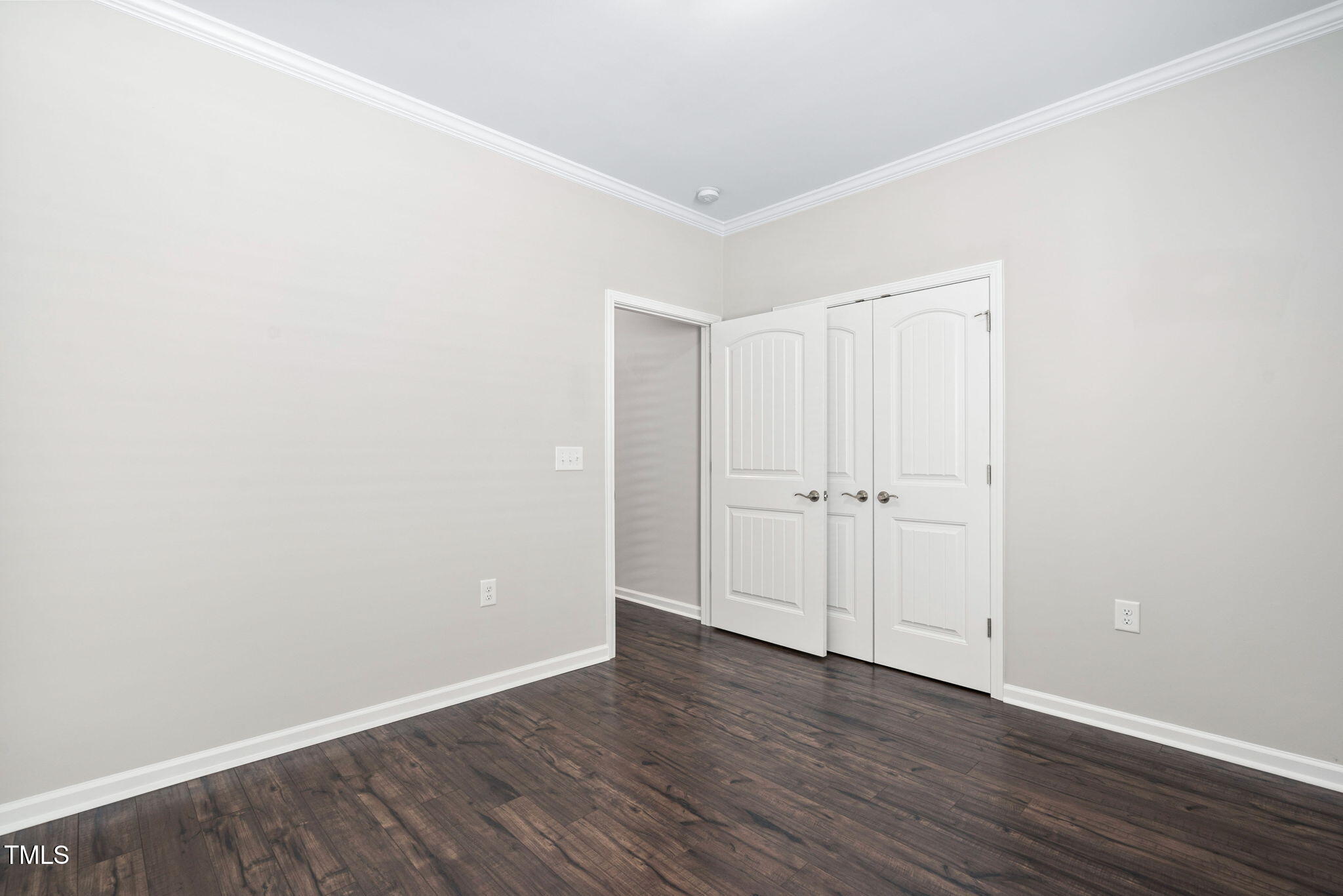 216 Kalmia Drive