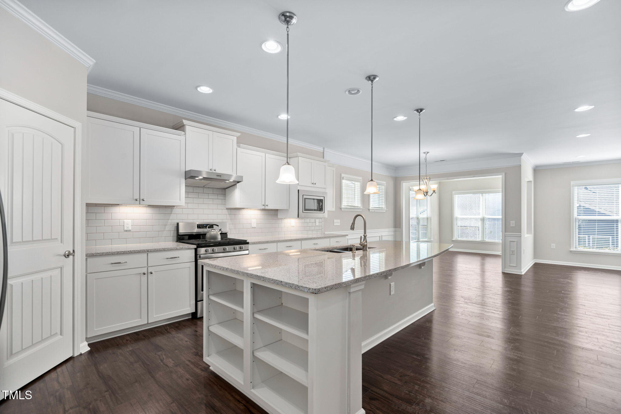 216 Kalmia Drive