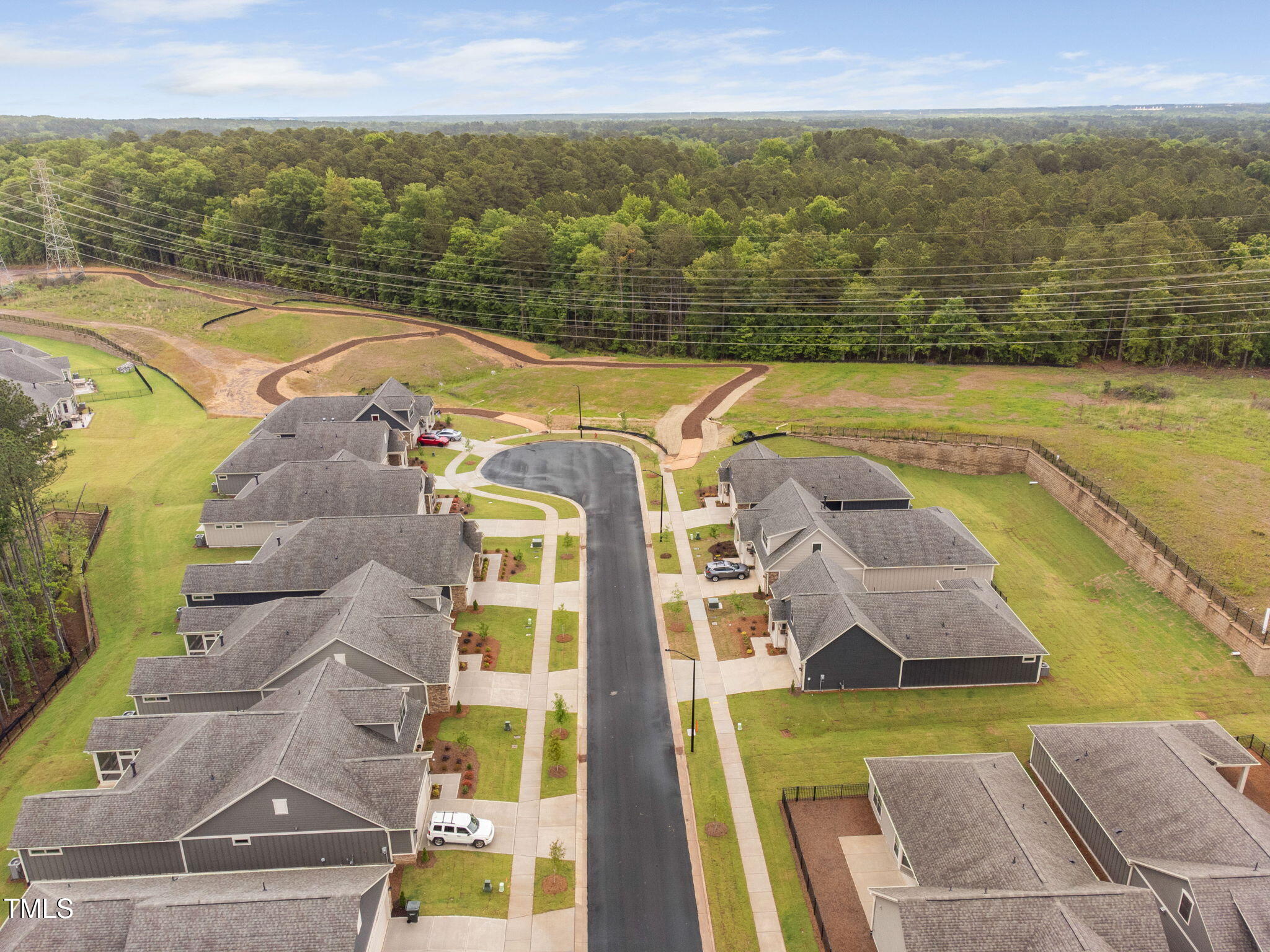 1009 Middleground Circle