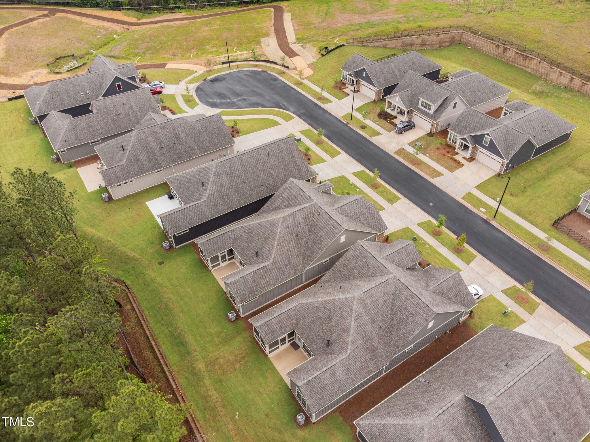1009 Middleground Circle