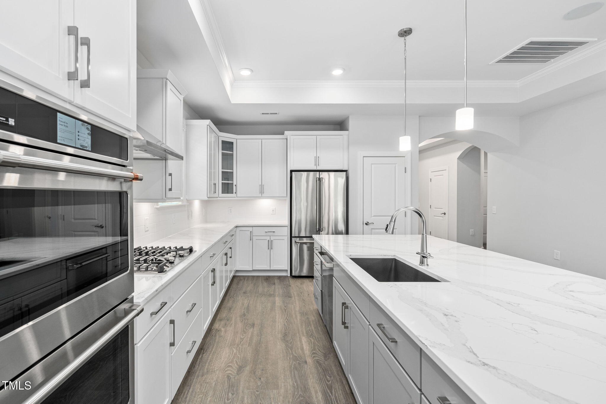 1009 Middleground Circle