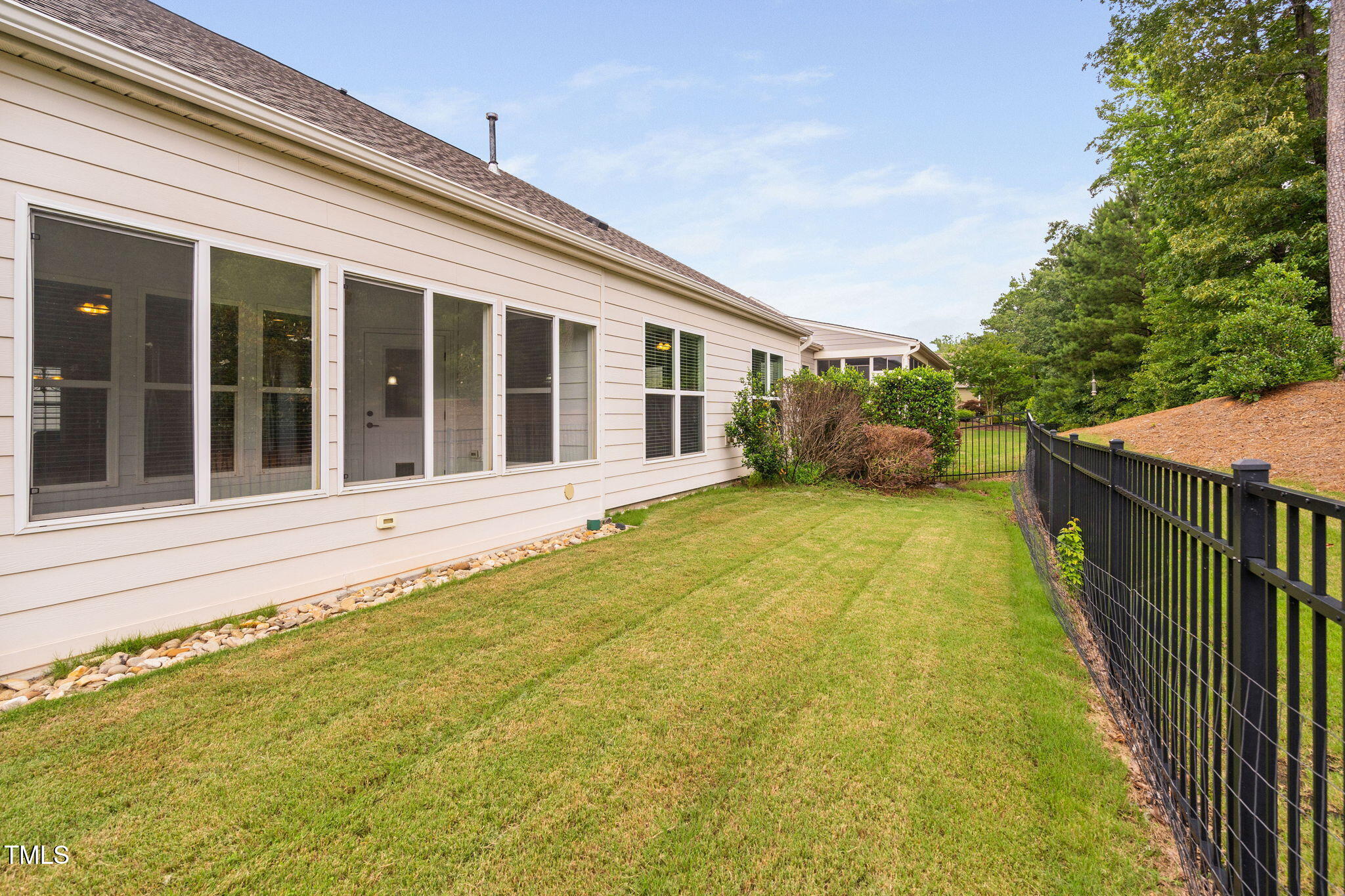 1104 Gaston Manor Drive