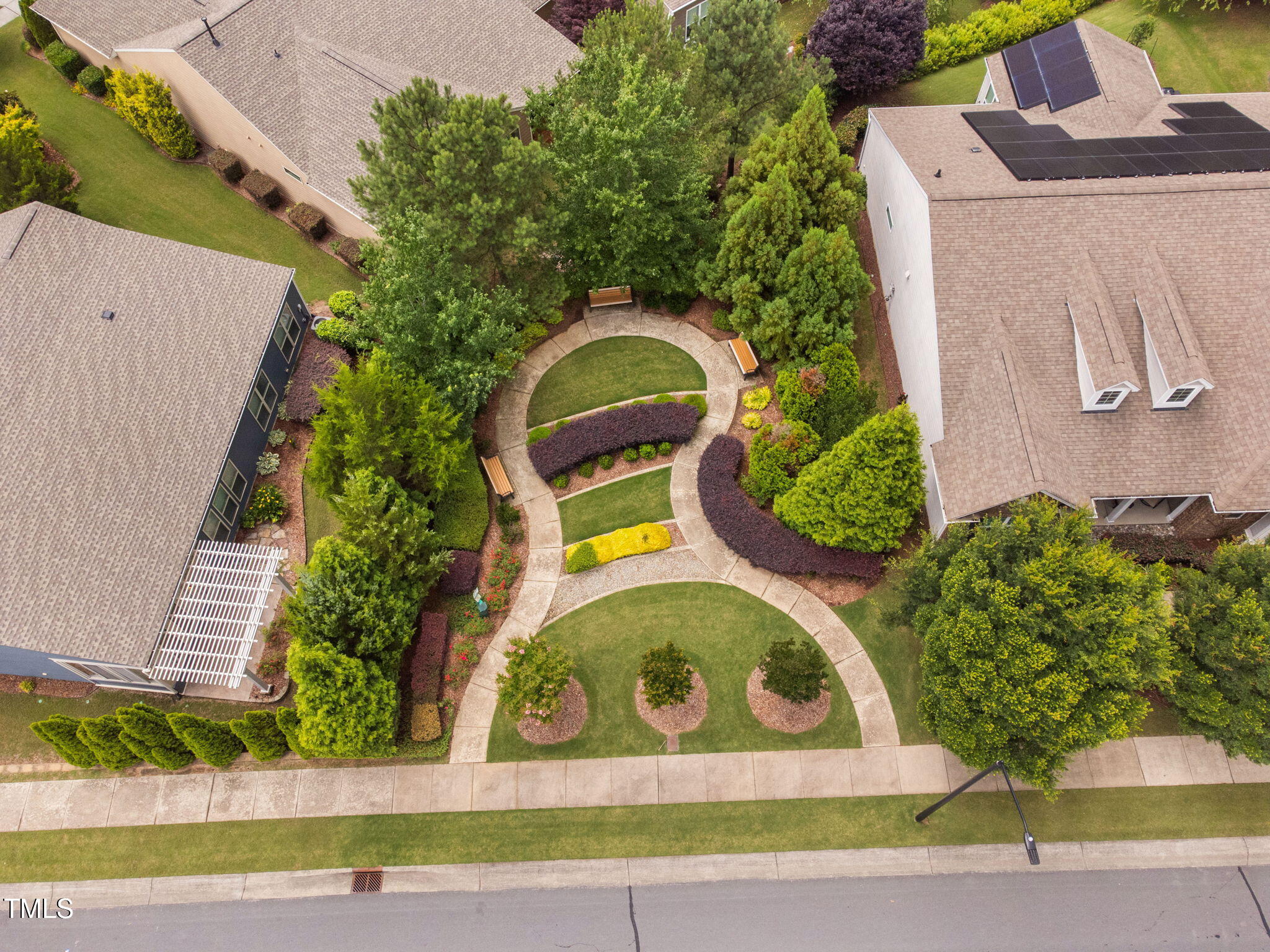 1104 Gaston Manor Drive