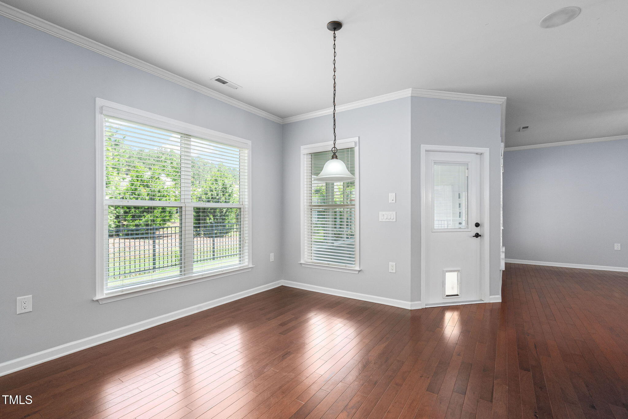 1104 Gaston Manor Drive
