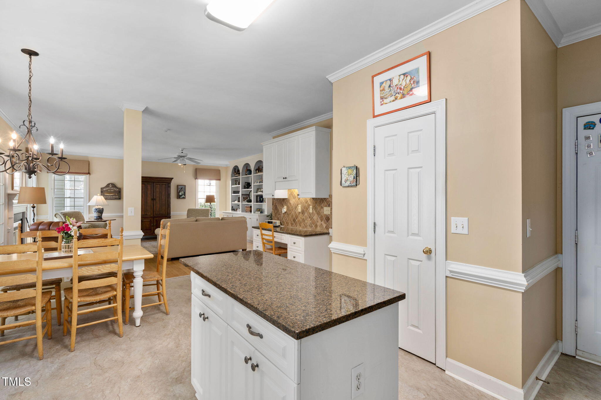 5305 Willow Cry Lane