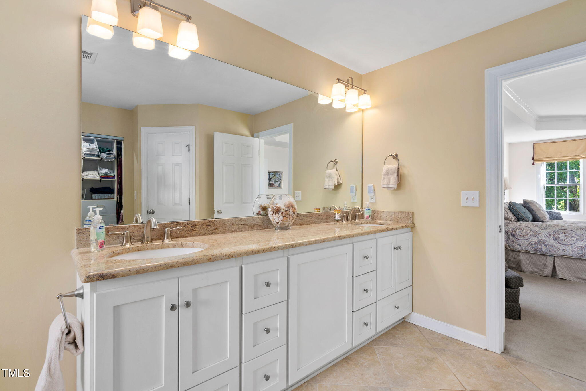 5305 Willow Cry Lane