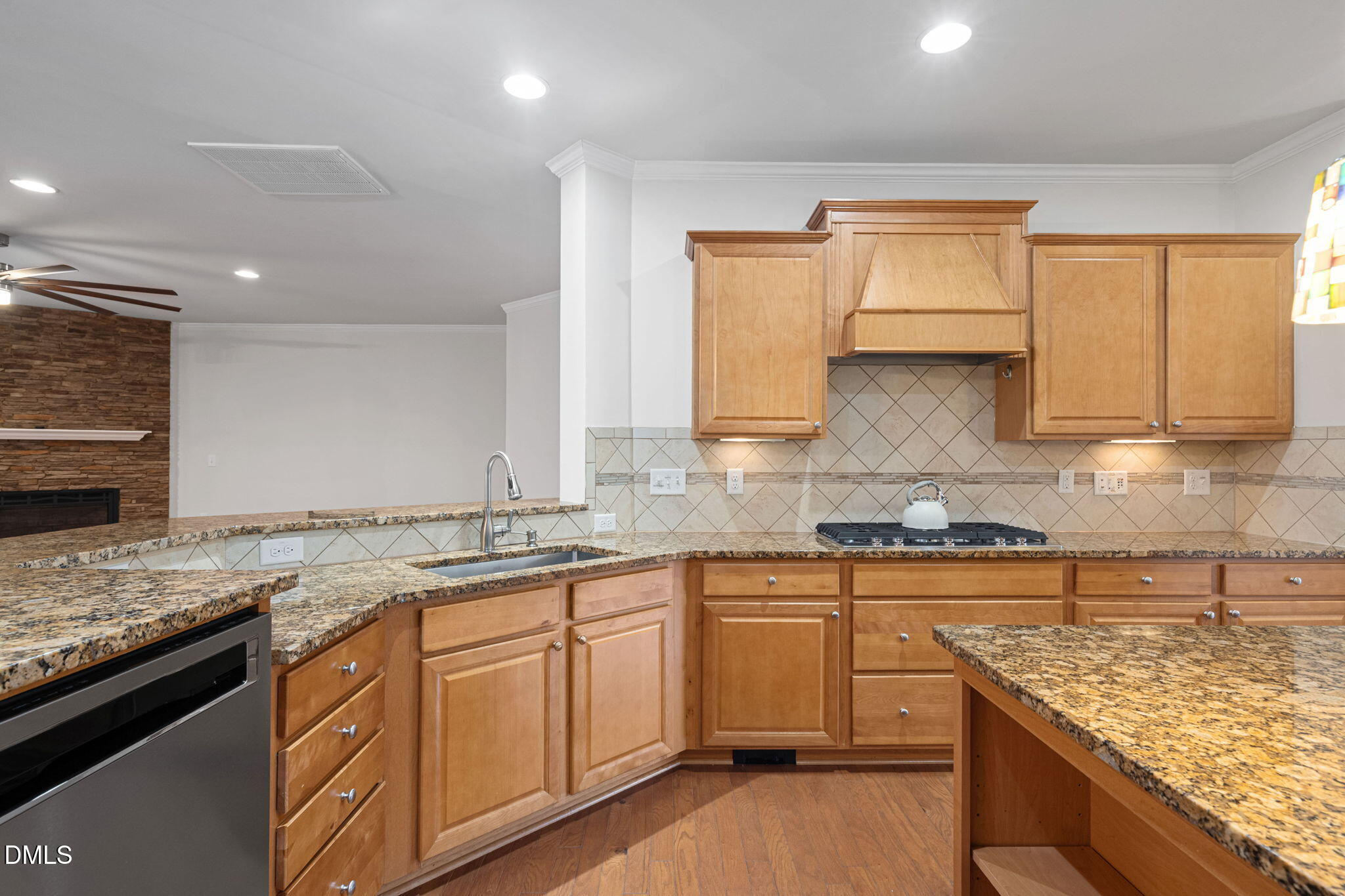 1216 Horne Creek Drive