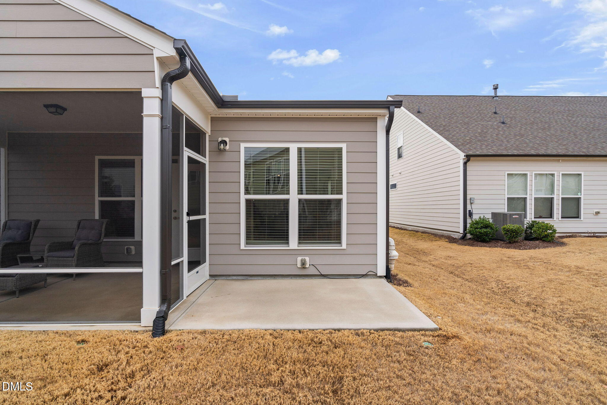 1005 Coast Grade Street