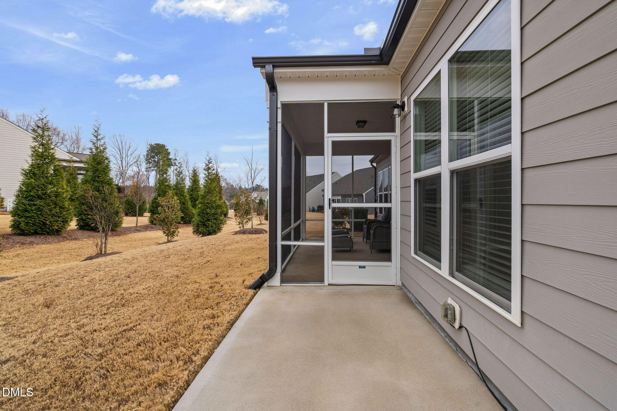 1005 Coast Grade Street