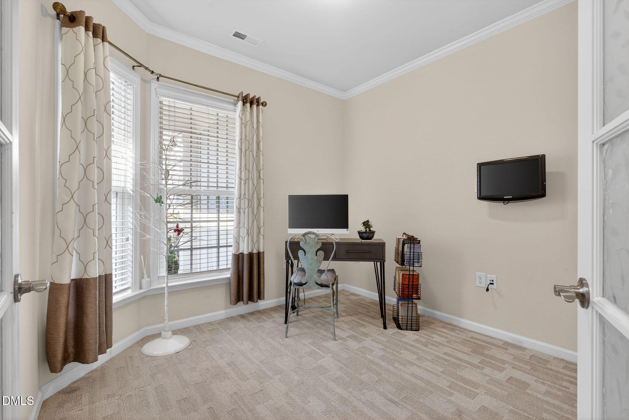 301 Pipit Drive