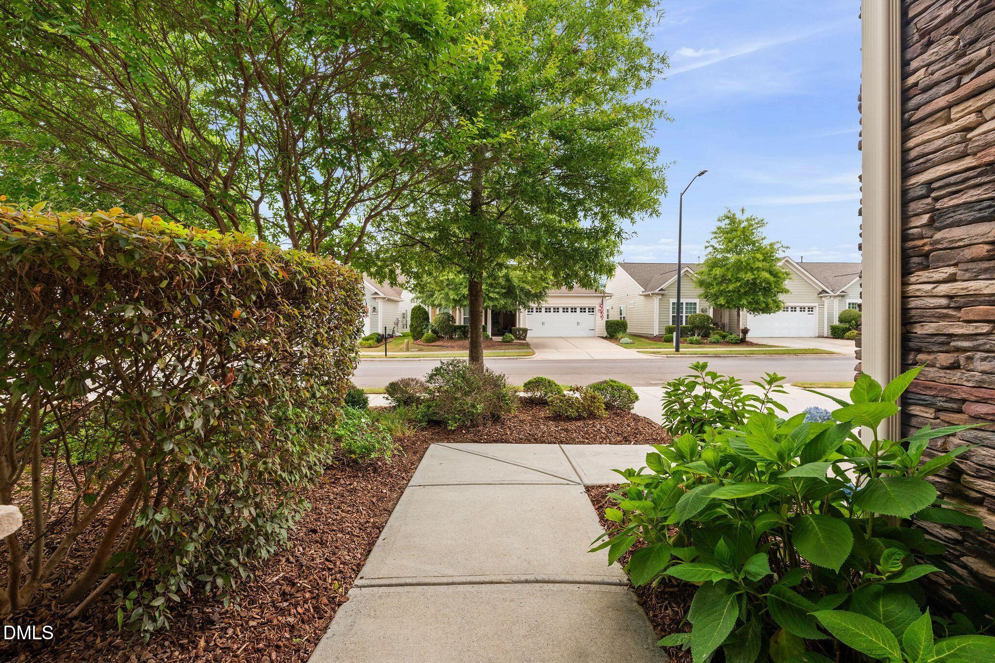 820 Gaston Manor Drive