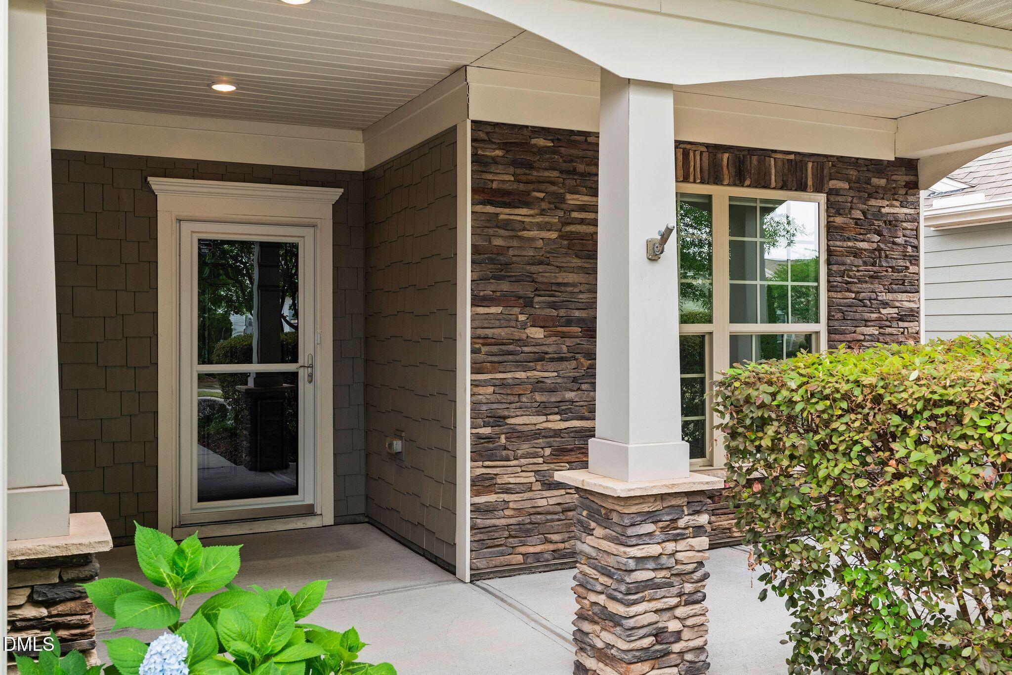 820 Gaston Manor Drive