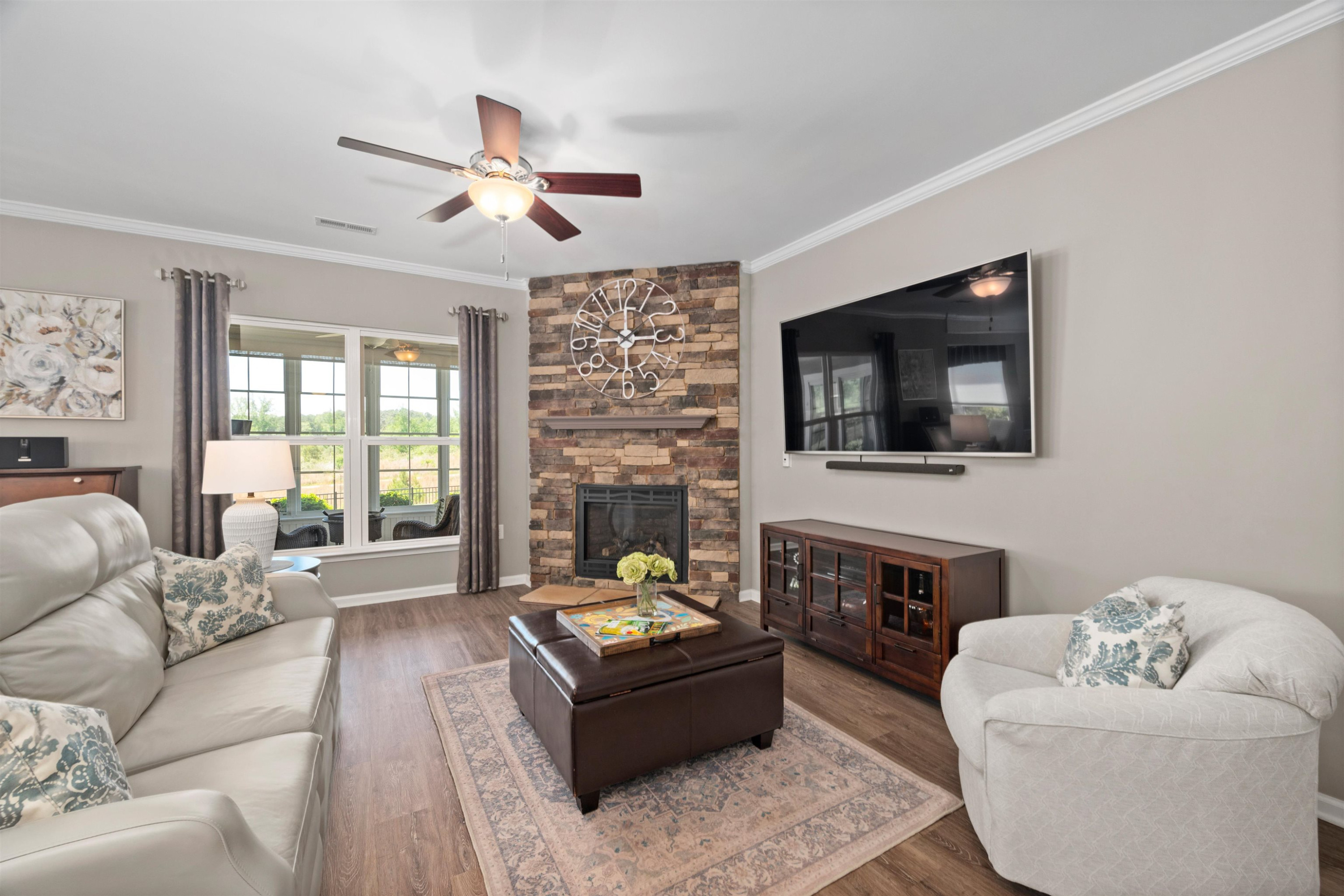 2512 Bloomsbury Manor Drive