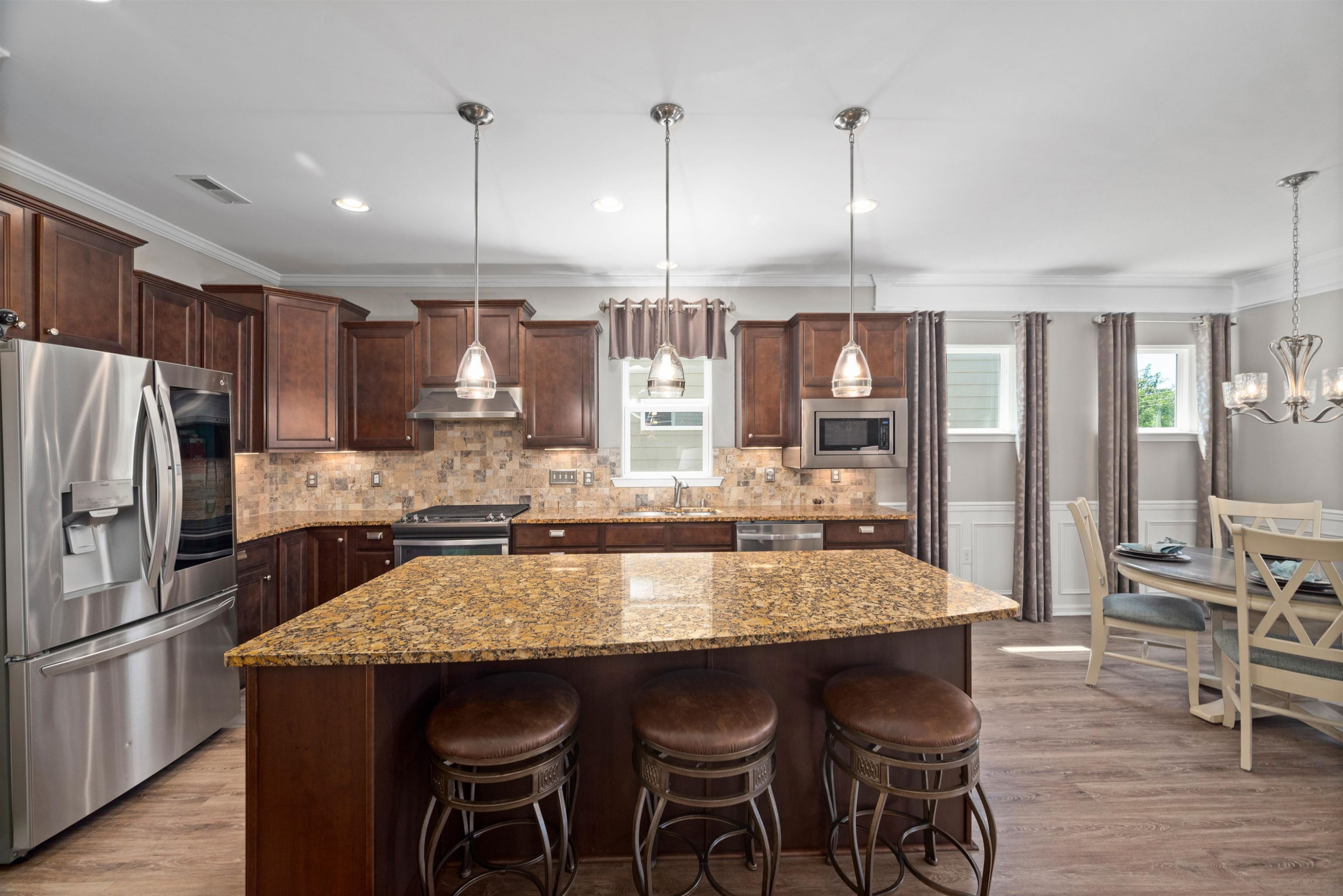 2512 Bloomsbury Manor Drive