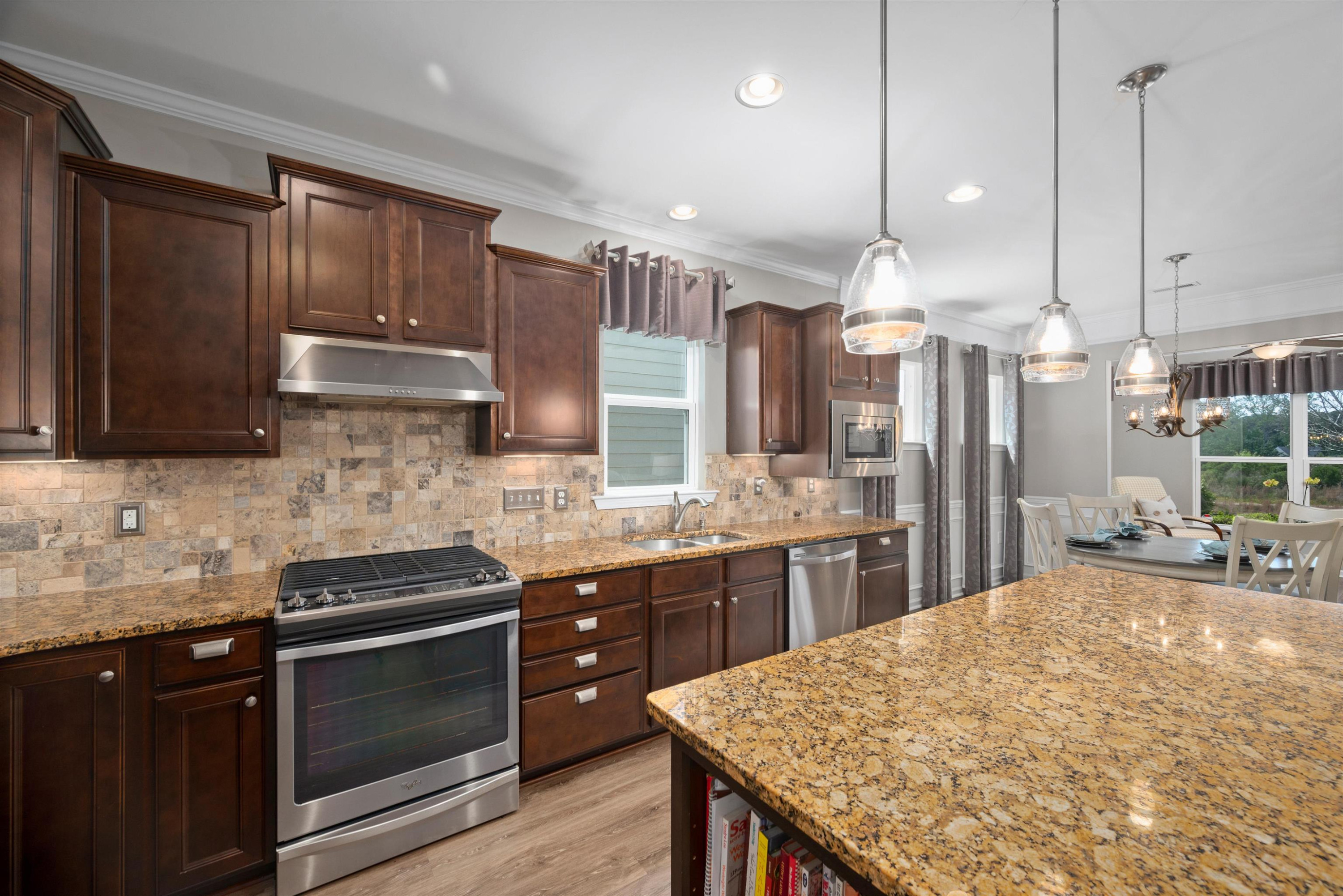 2512 Bloomsbury Manor Drive