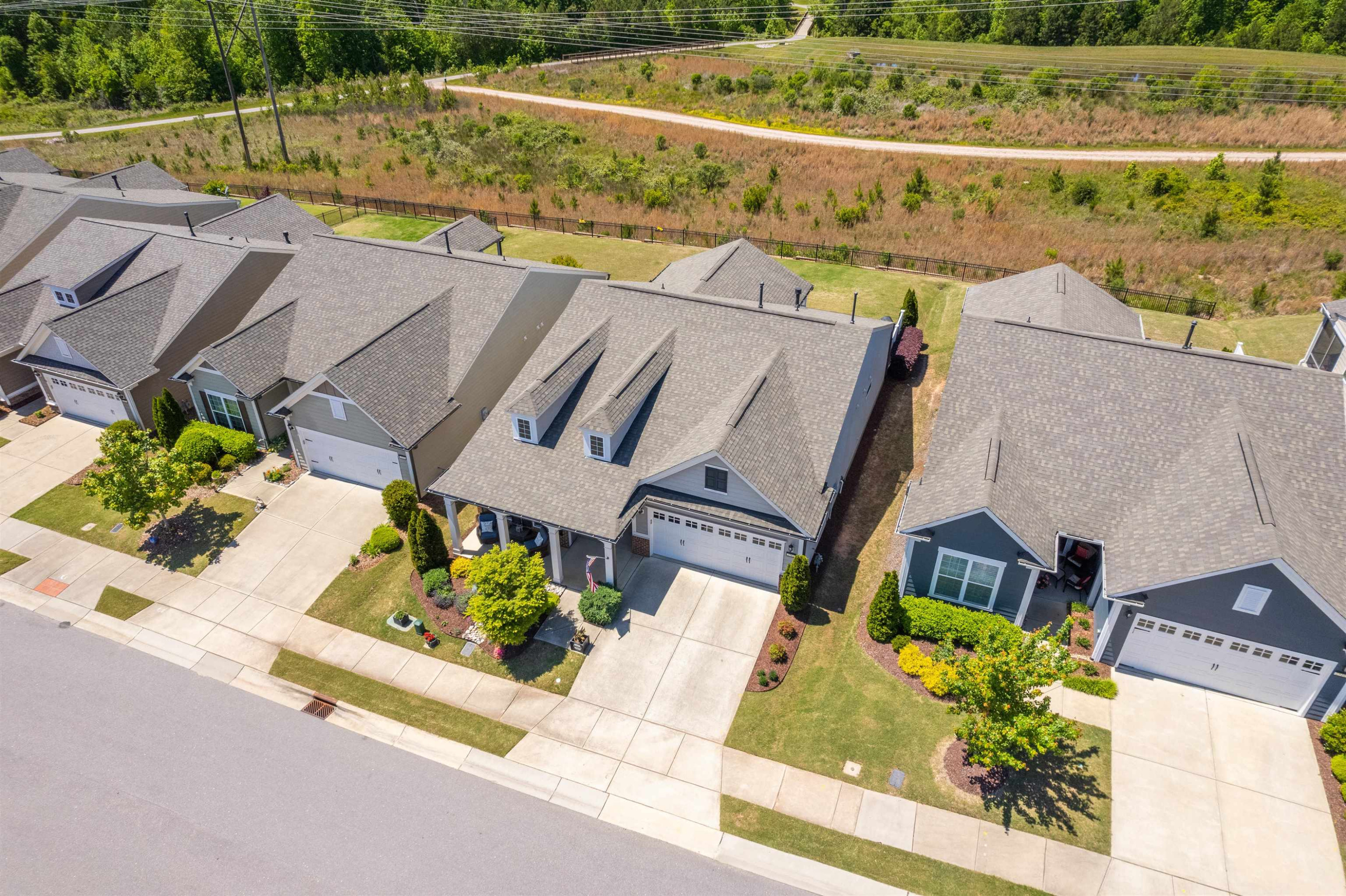 2512 Bloomsbury Manor Drive