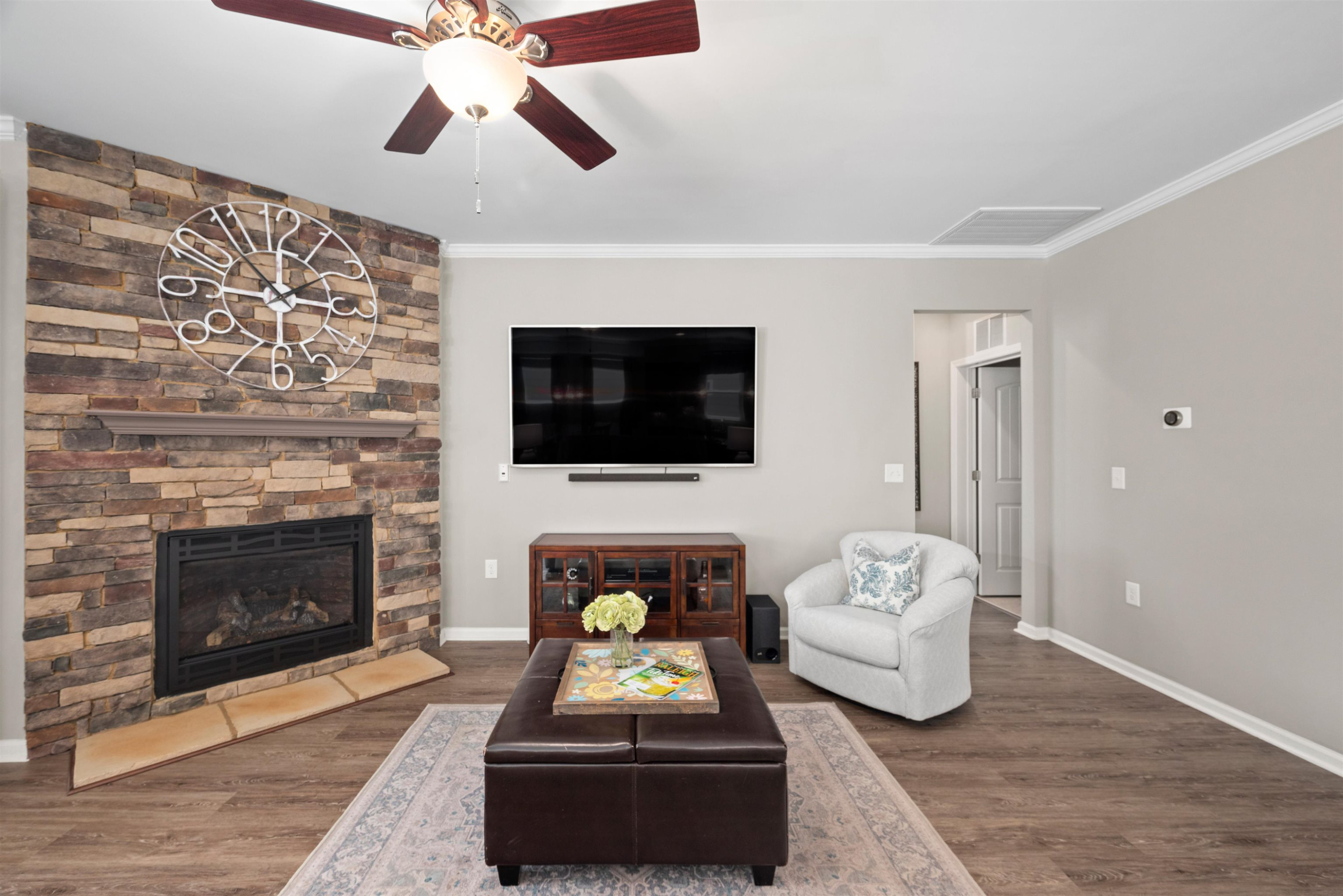 2512 Bloomsbury Manor Drive