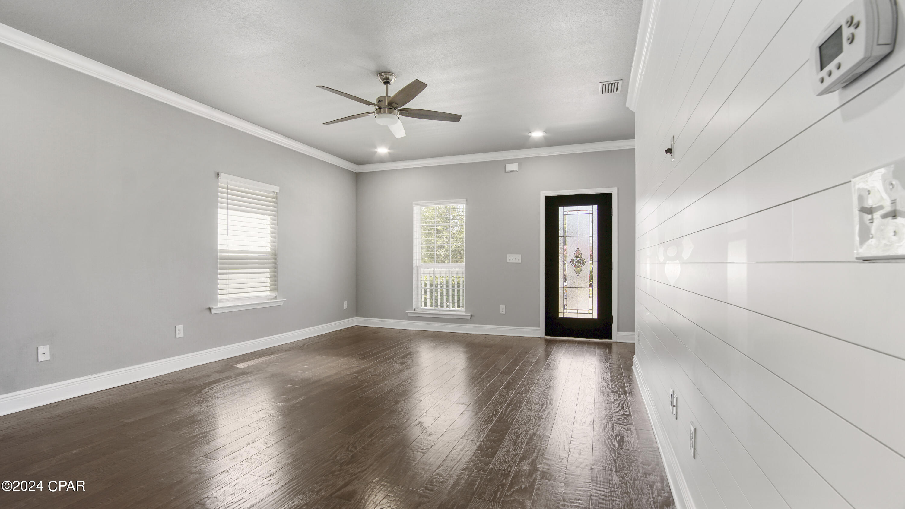 4734 Bigleaf Lane
