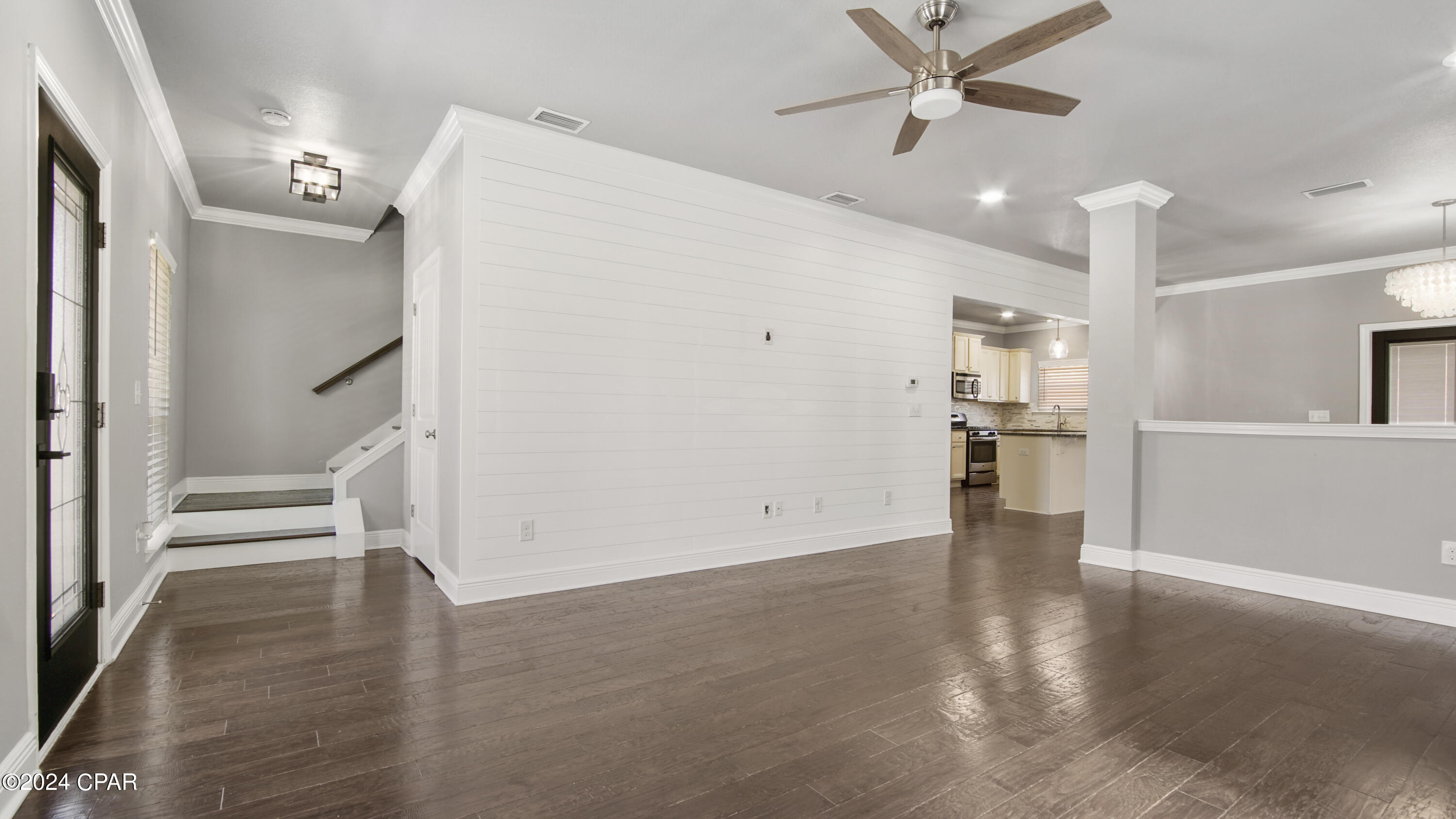 4734 Bigleaf Lane