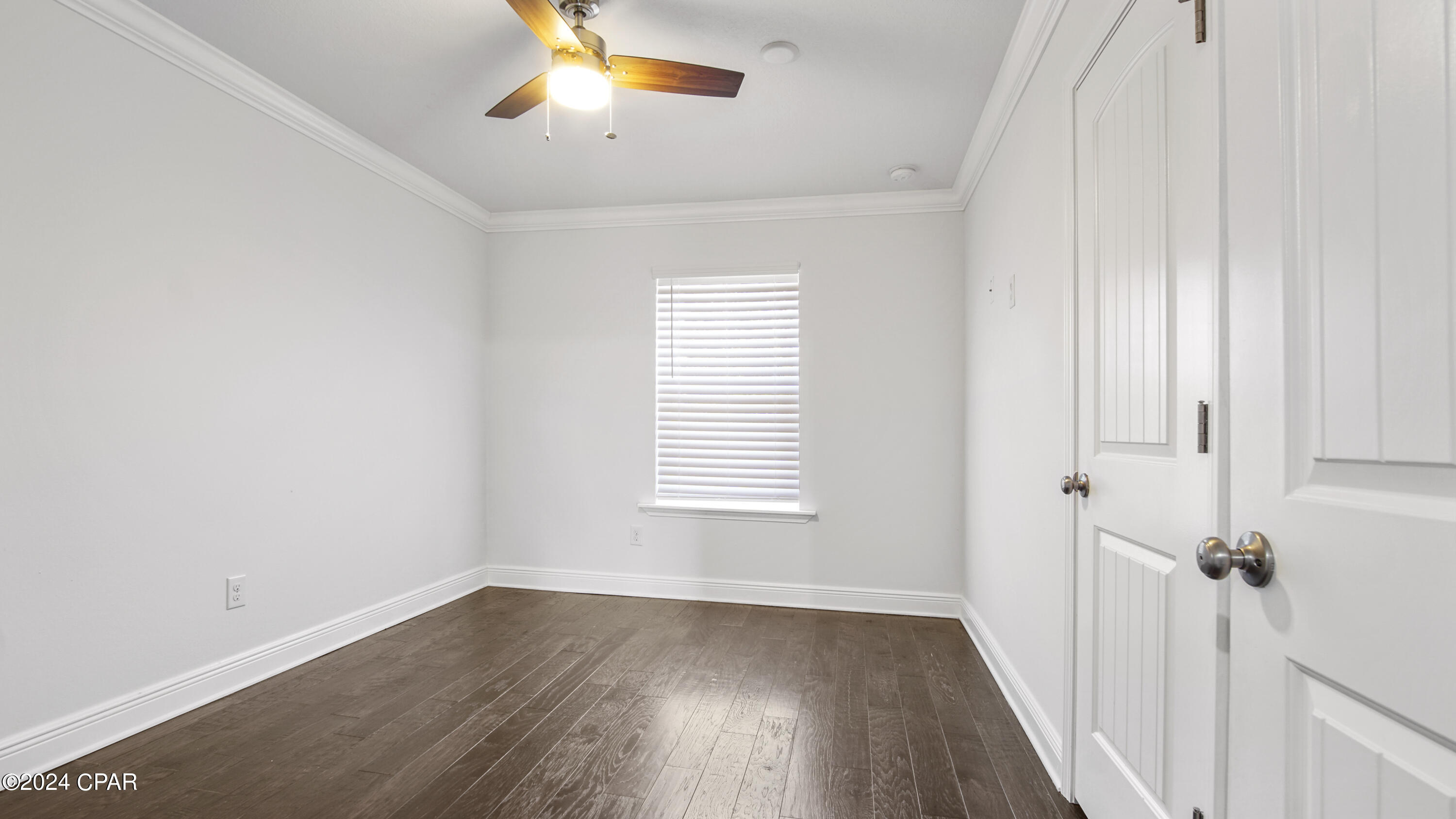 4734 Bigleaf Lane